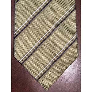 Belisi Green Blue Hand Made 100% Silk Men’s Neck Tie Made In China